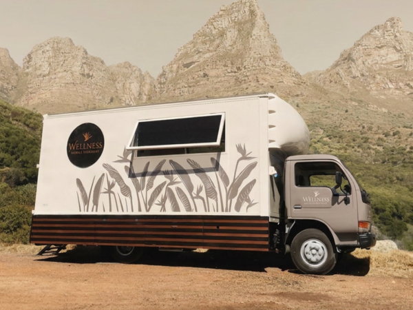 <span>Wellness Mobile Hideaway Identity, interior design</span><i>→</i>