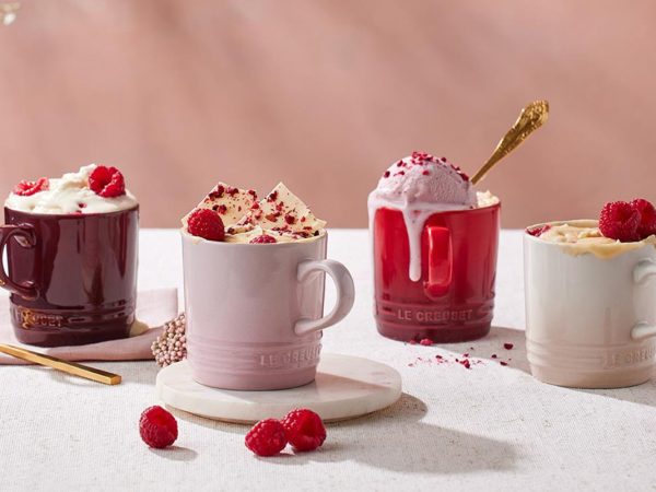 <span>La Collection Petits Fours</span><i>→</i>